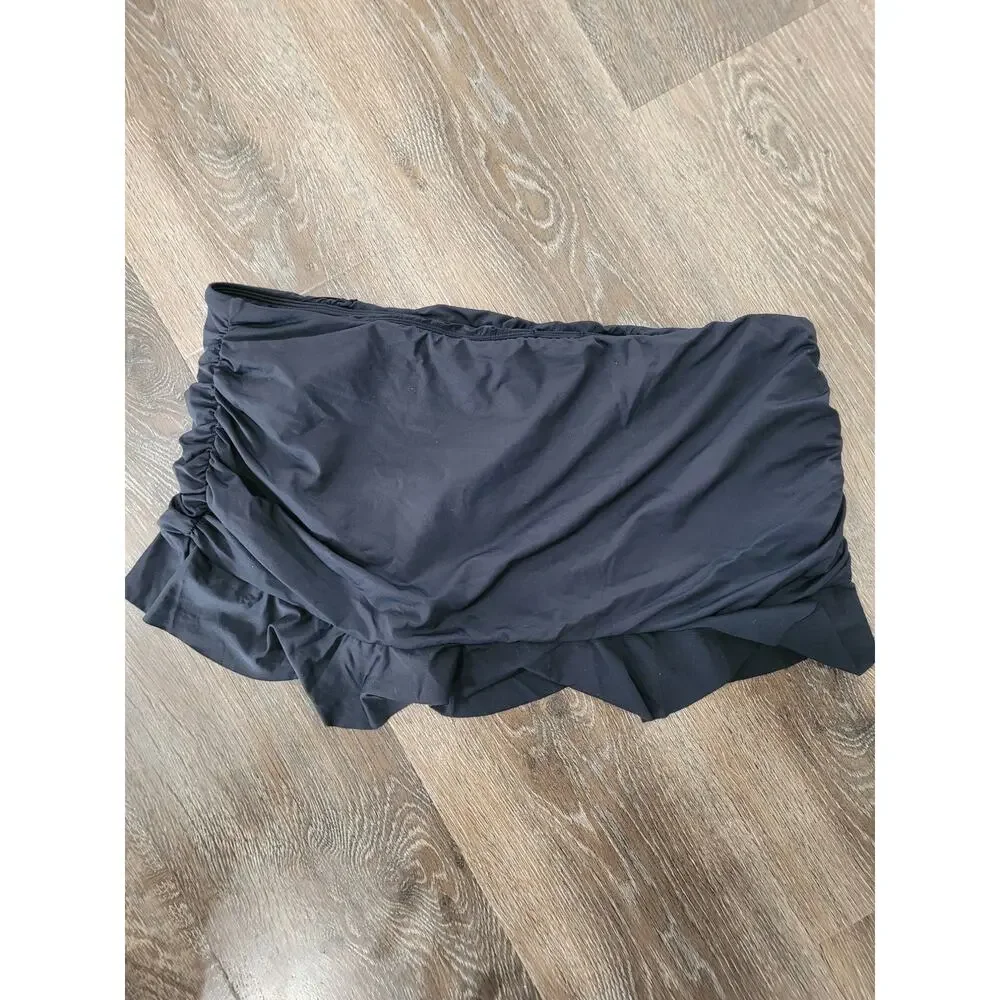 La Blanca Women's Black Swimwear‎ Skort Bottoms - Size 16 #16